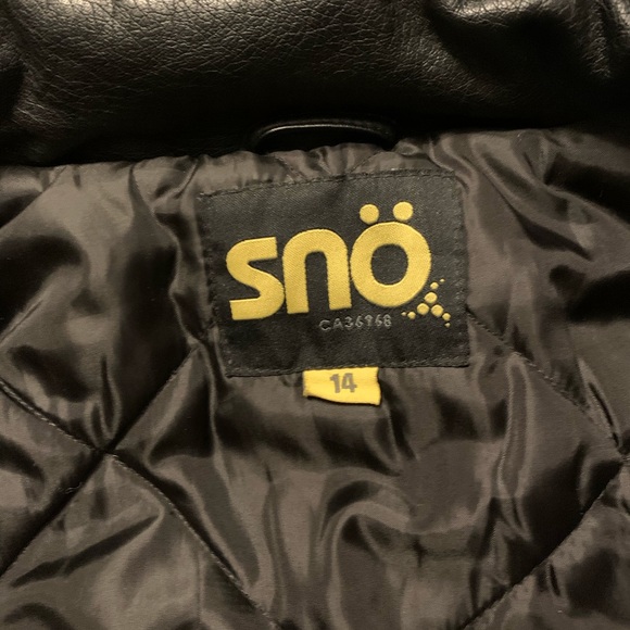 ‼️SOLD‼️Pleather doubled hooded jacket. - Picture 6 of 7